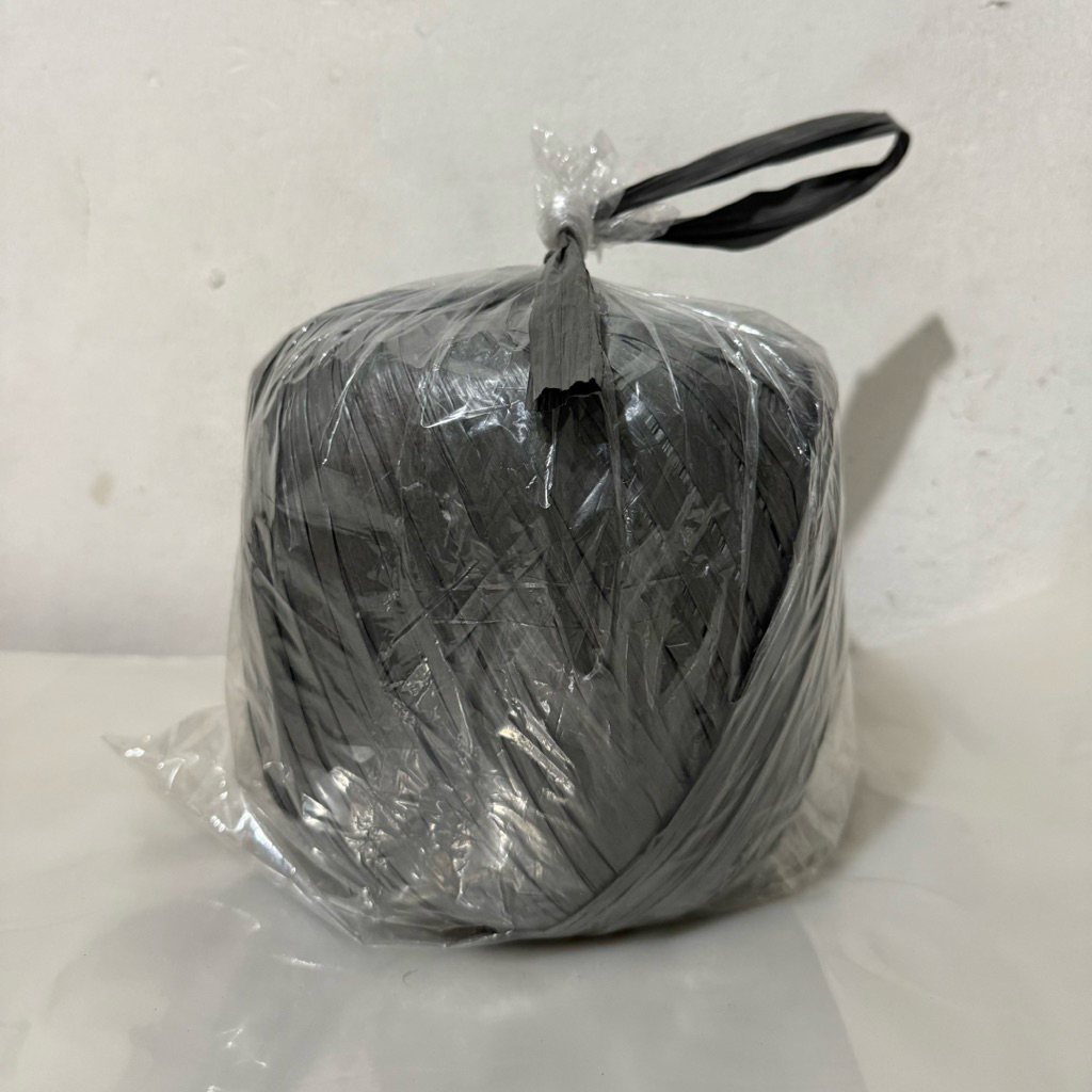 Jual TALI RAFIA 1 Kg Hitam - Ikat Barang & Packing | Surya Cerya ...