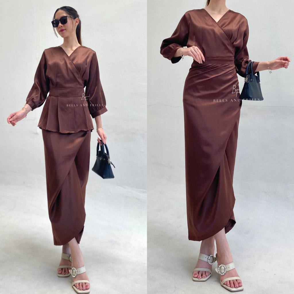 Jual NAURA One Set Rok Lilit Satin + Kimono Blouse / Set Satin Wrap ...