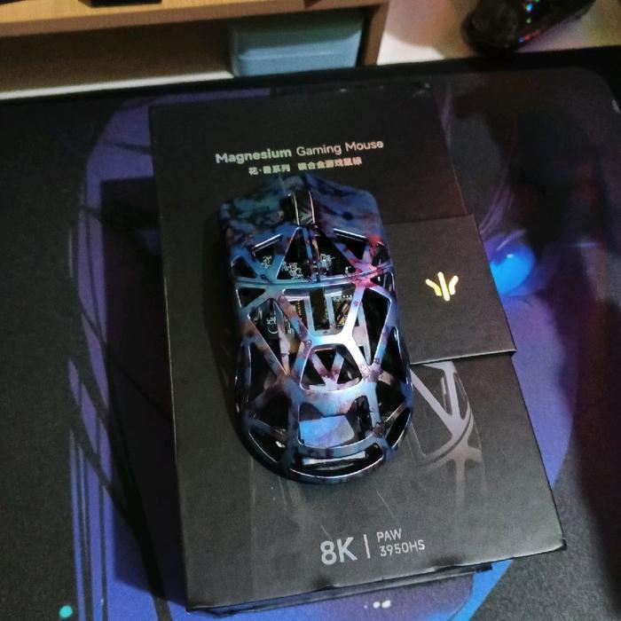 Jual WLMOUSE WL MOUSE BEAST X PRO TEMPERED 8K PAW 3950 - WIRELESS alt ...