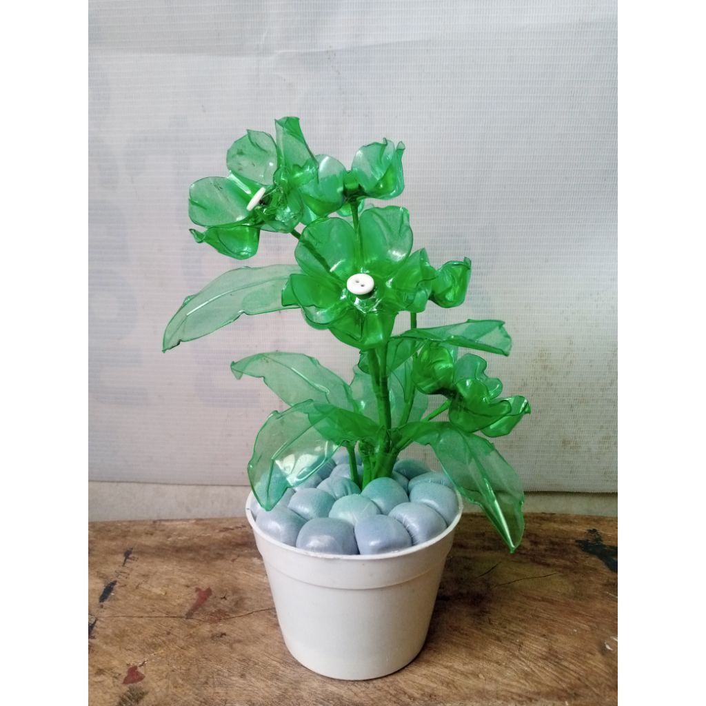 Jual daur ulang botol plastik/kerajinan bunga dari botol aqua | Shopee ...