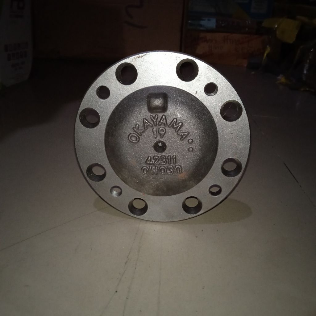 Jual AS RODA AXLE SHAFT STIK AS DYNA DUTRO / DYNA EURO 4 KANAN OKAYAMA ...