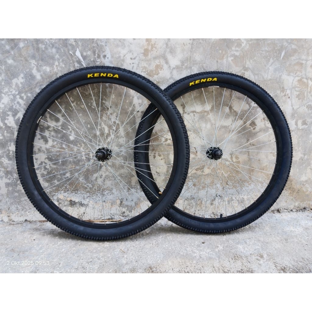 Jual Wheelset Velg Hitam Uk 26 Alloy Depan / Belakang Rims Roda Sepeda ...