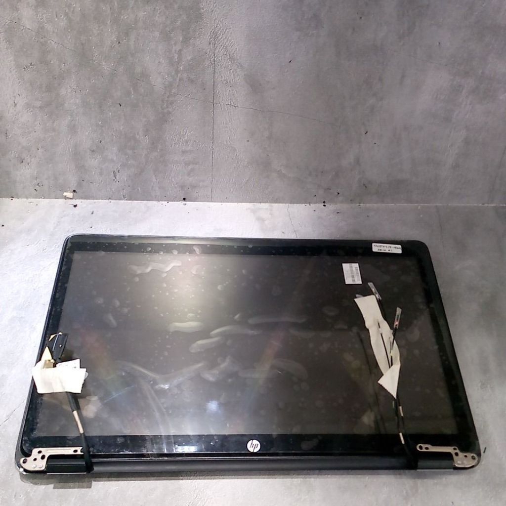 Jual LCD PANEL/NOTEBOOK TFT 15 INCH HP (NEW) | Shopee Indonesia