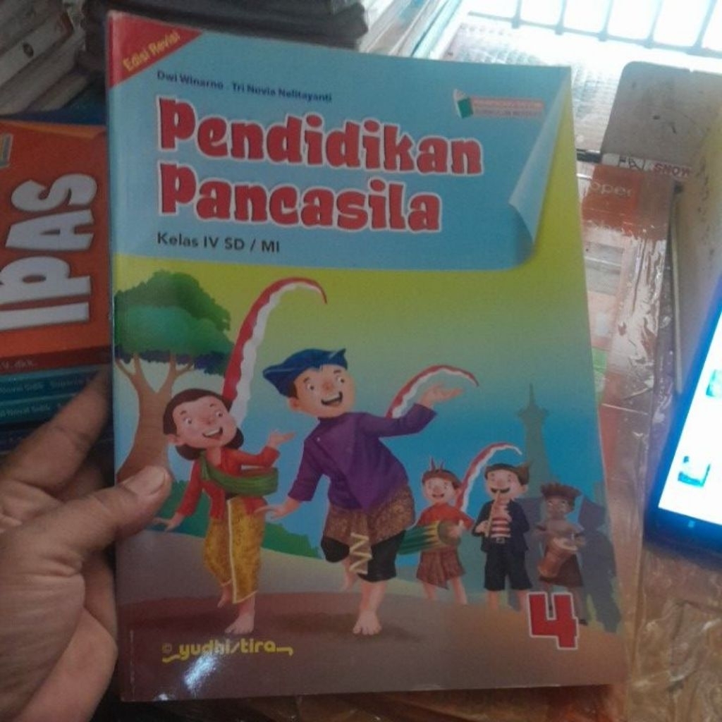Jual BUKU PENDIDIKAN PANCASILA UNTUK SD KELAS 4 KURIKULUM MERDEKA ...