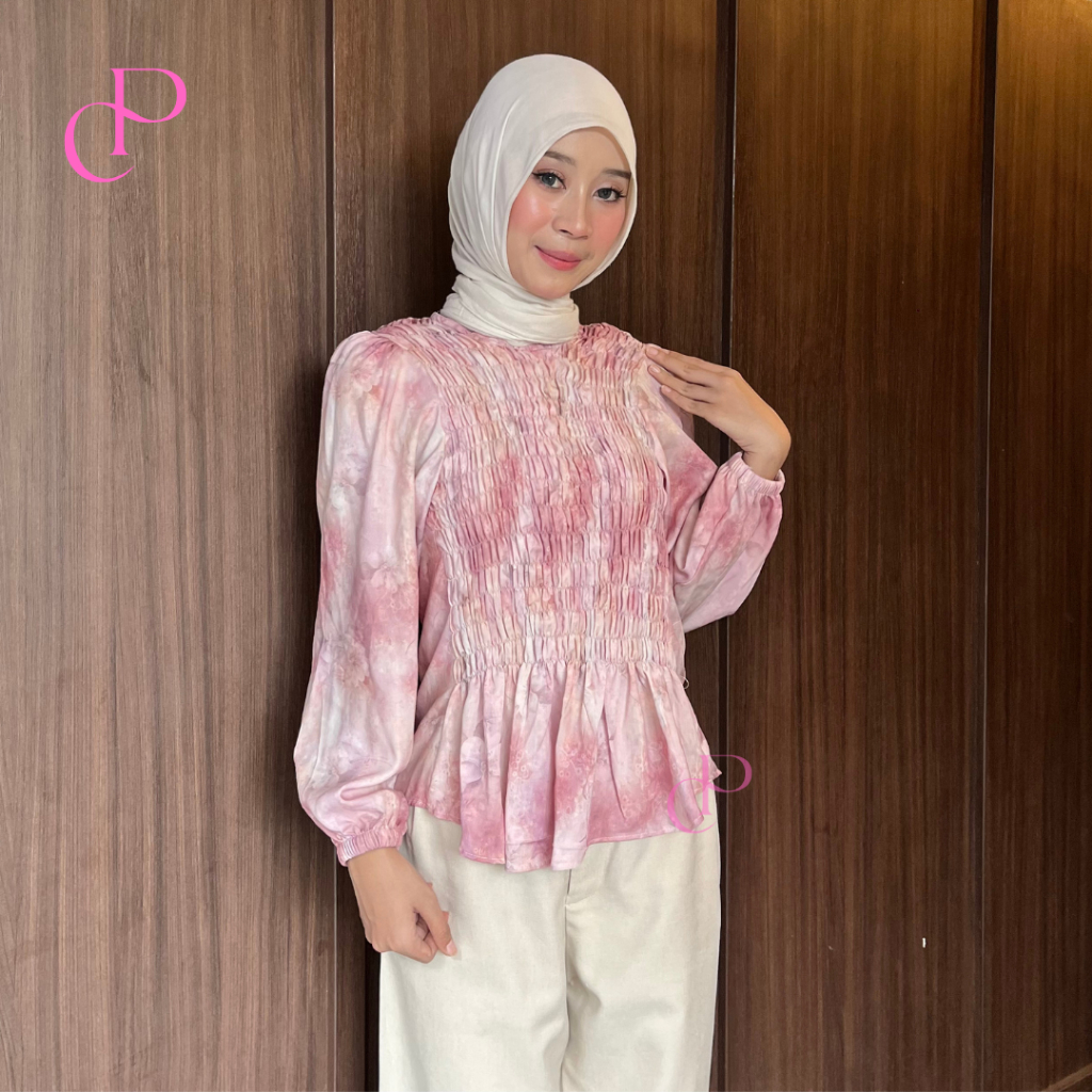 Seline Smocked Blouse - Blouse Kerut Wanita Clasic Putri foto 2