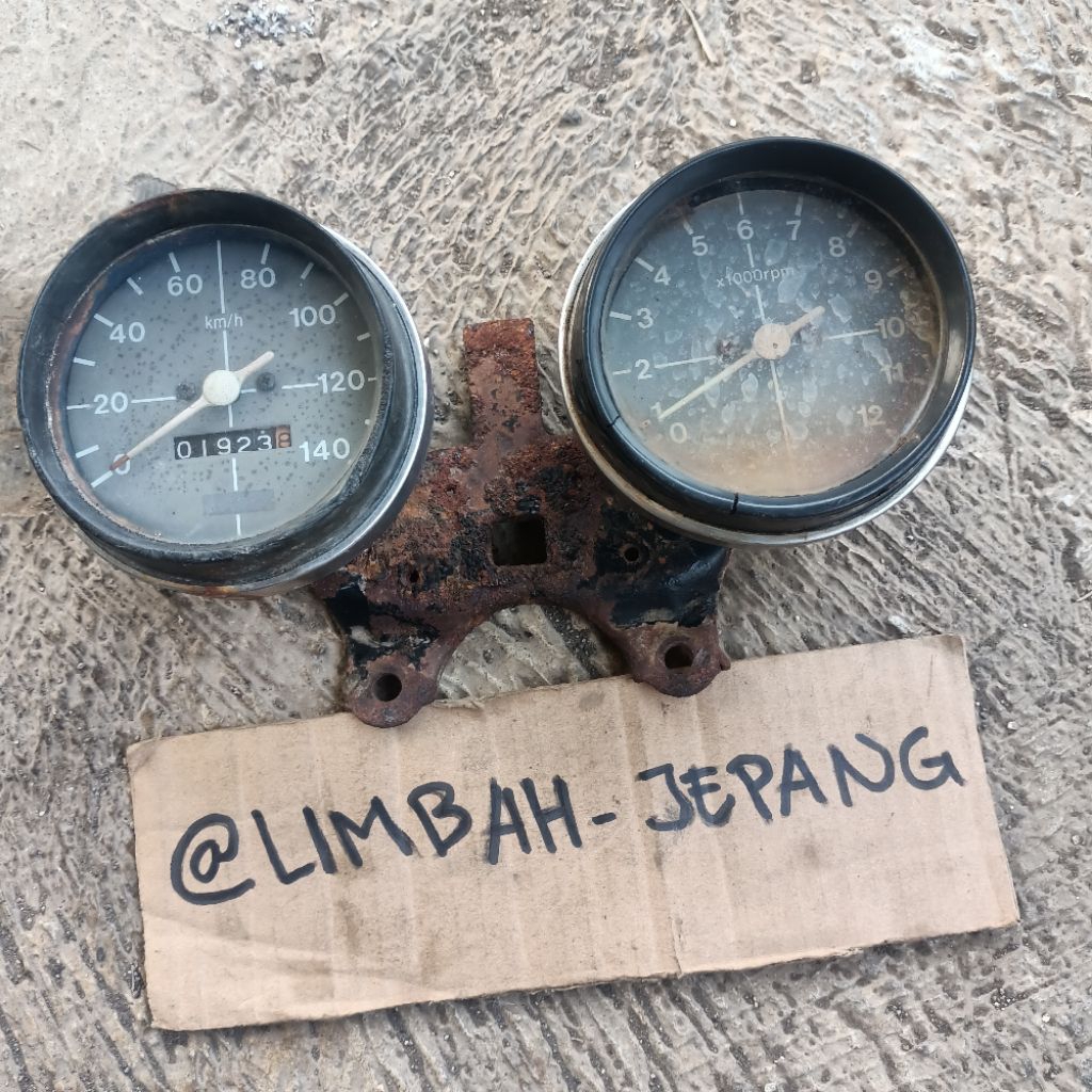 Jual Spidometer Speedometer Yamaha Rx100 original second | Shopee Indonesia