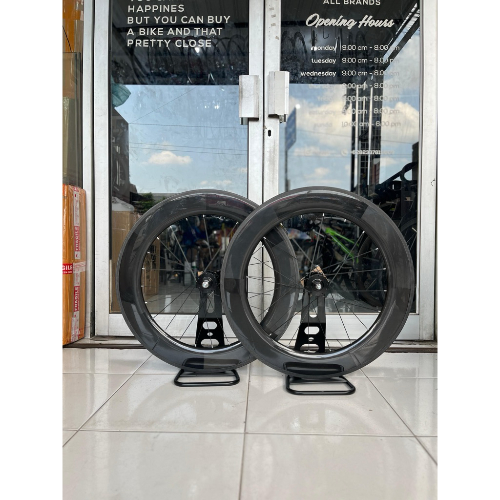 Jual Wheelset Carbon 700c Wheelset Fixie Rimbrake Carbon Glossy 3K 700c ...