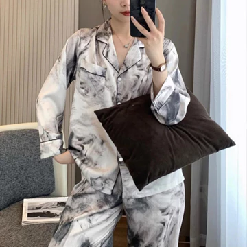 PP PAJAMAS Long Ice Silk Satin Korea Jepang Elegan Piyama Mewah Baju Tidur Kancing Depan Lengan