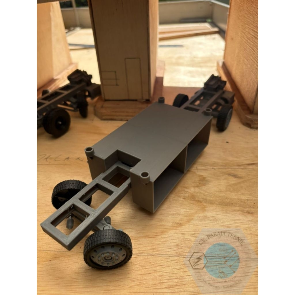 Jual MINIATUR SASIS RKC DAN SASIS TRONTON BUAT BUS BASURI | Shopee ...