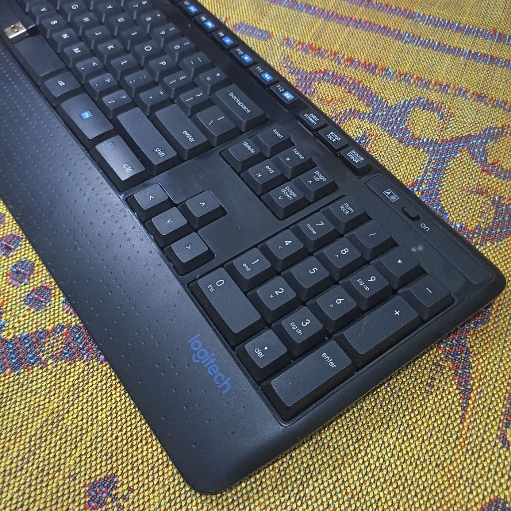 Jual Keyboard Logitech K345 Kondisi Second Original | Shopee Indonesia