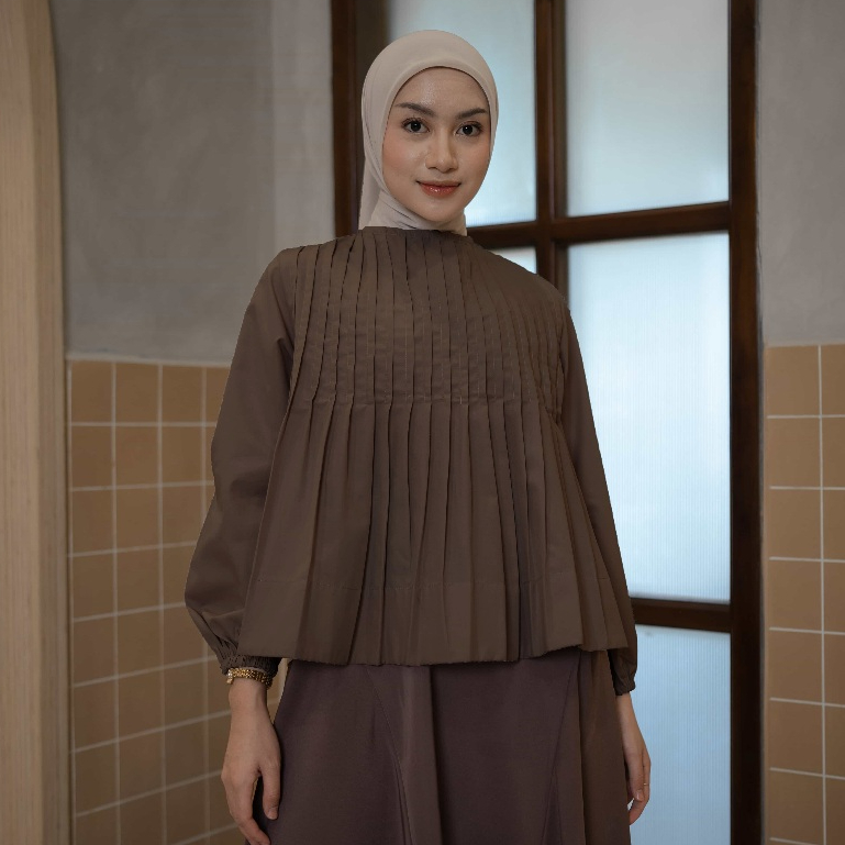 Jual Mayoutfit Nilvera Shirt | Atasan Blus Wanita Aksen Pleated Slim Looks Lengan Puff