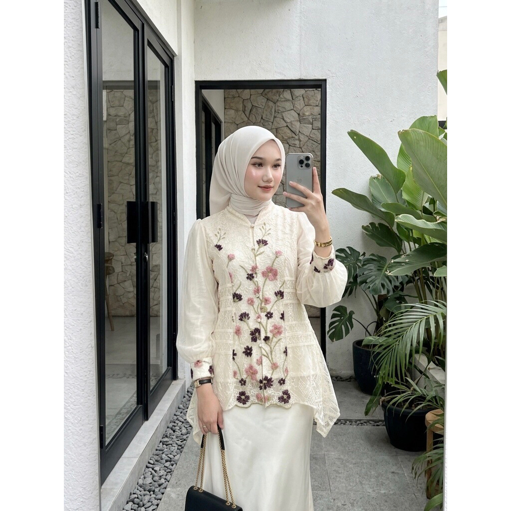[ORI] MARA BLOUSE LD 110 EMBROIDERY TILLE HYGET BRUKAT CHANTILLY ATASAN WANITA PESTA KERJA FORMAL KEKINIAN TERBARU TREND foto 5
