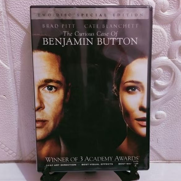 Jual DVD The Curious Case of BENJAMIN BUTTON , Brad Pitt (Original ...