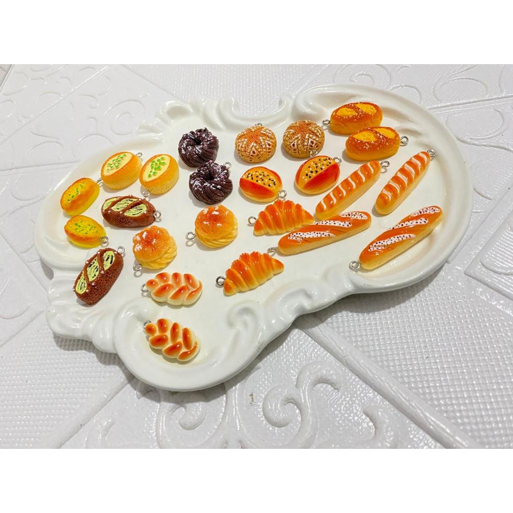 Jual ( 6 Pcs ) Resin Clay Miniatur French Bread Roti Kering | Shopee ...