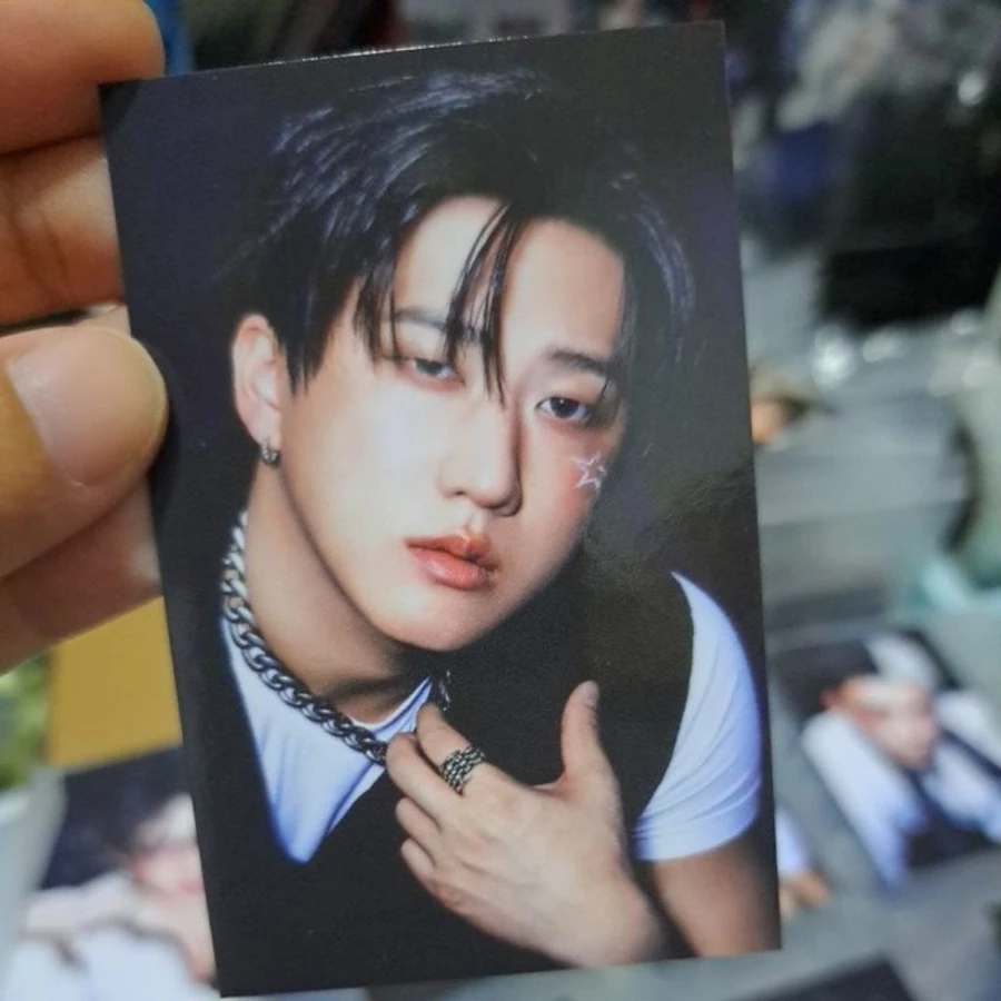 Photocard Resmi STRAY KIDS dari Album KARMA - Ready Stock