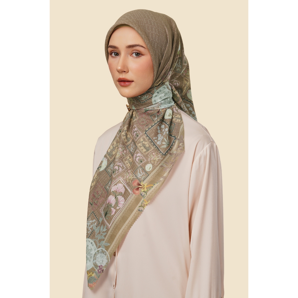 ZYTADELIA Naura Scraves Series Printed Scarf Hijab Segi Empat Hijab Aire Voile Hijab Premium Hijab Motif