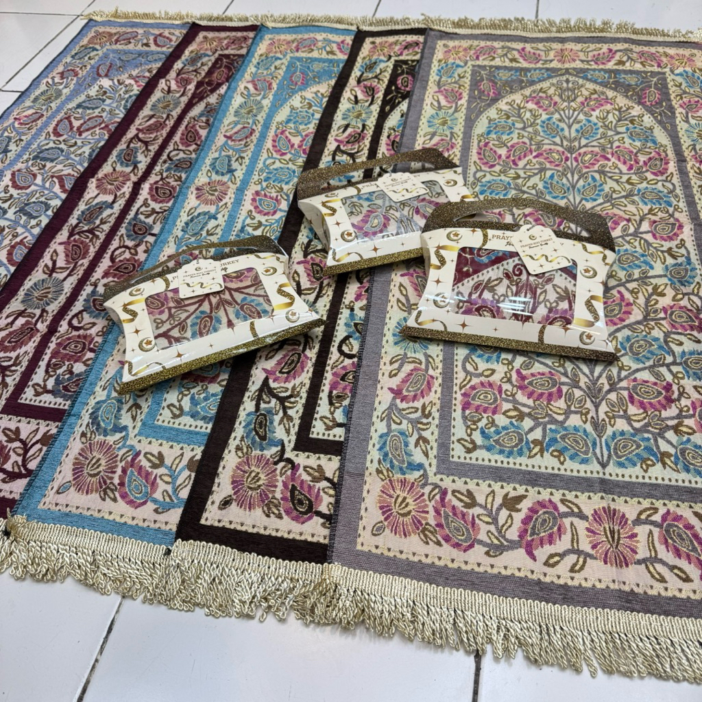 sajadah paket umroh/ole-ole hj/souvenir free box