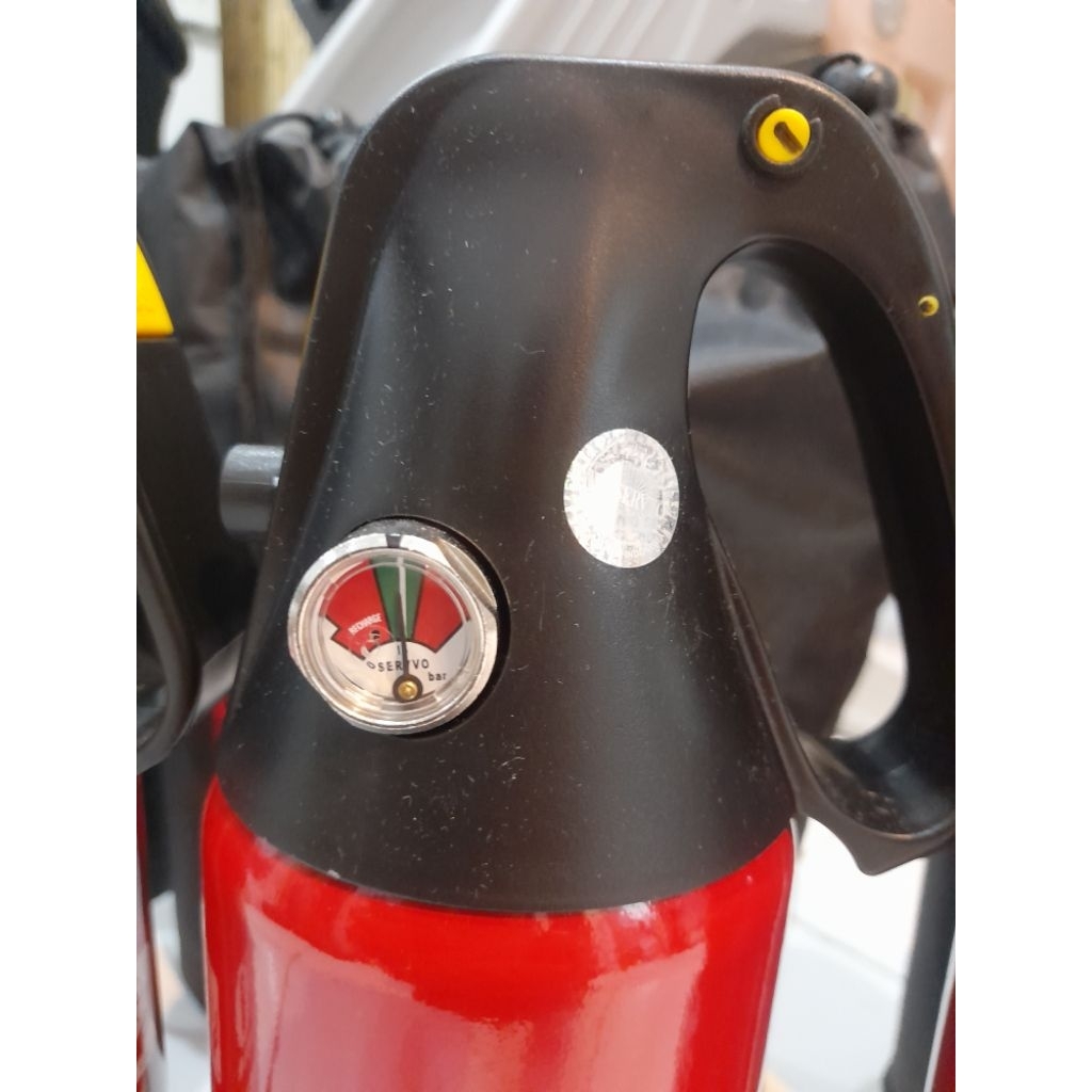 Jual Apar Servvo SV-5 Solutions B100 ABC & Lithium-Ion Fire ...
