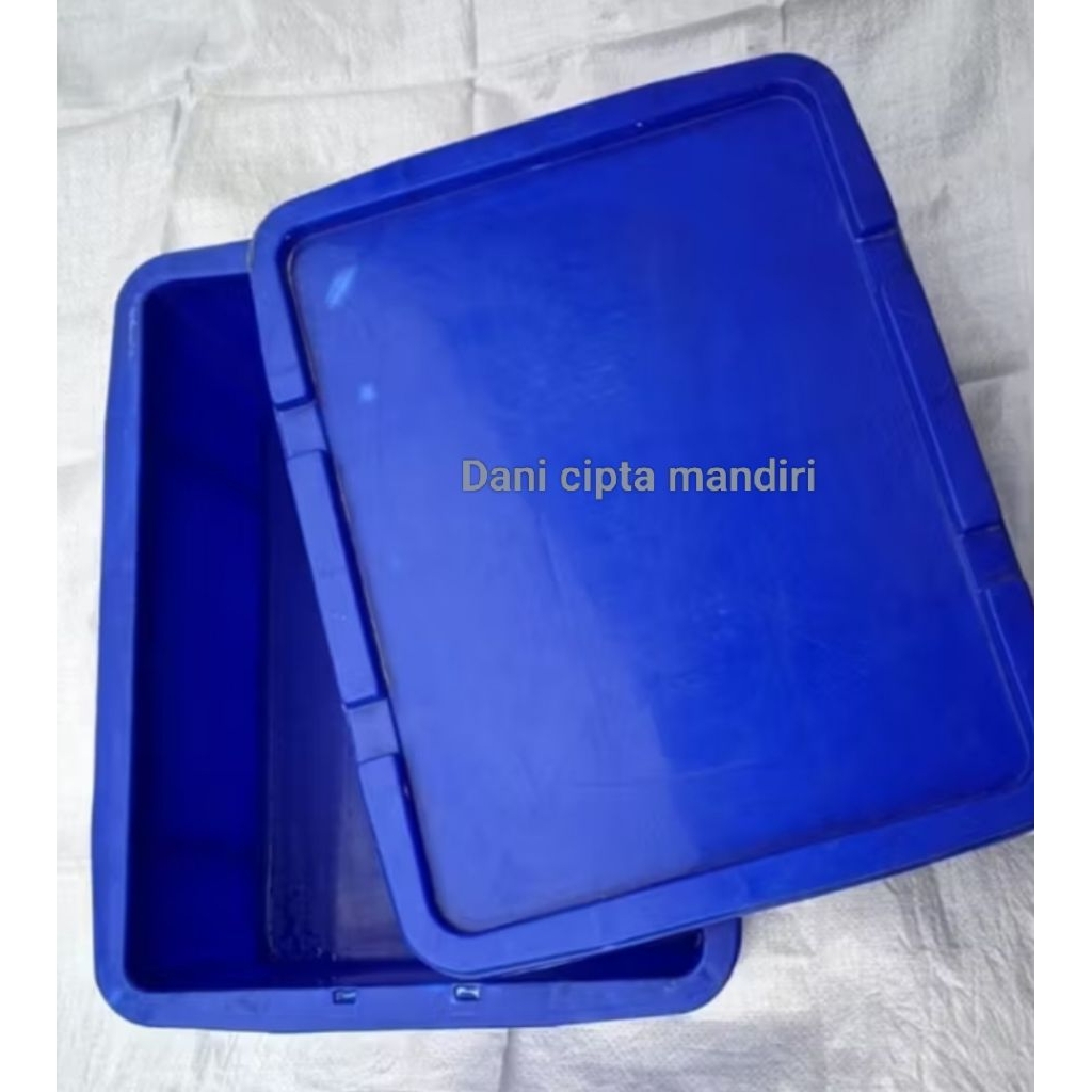Jual box container rabbit 4068 uk' 47x37x20 di lengkapi tutup, Box ...