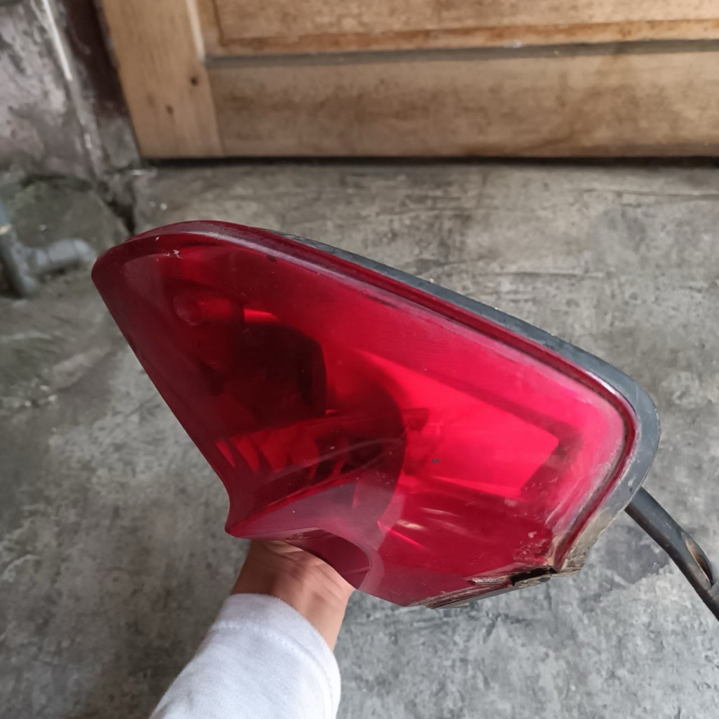 Jual stopan stoplamp lampu belakang tiger revo original cabutan motor ...