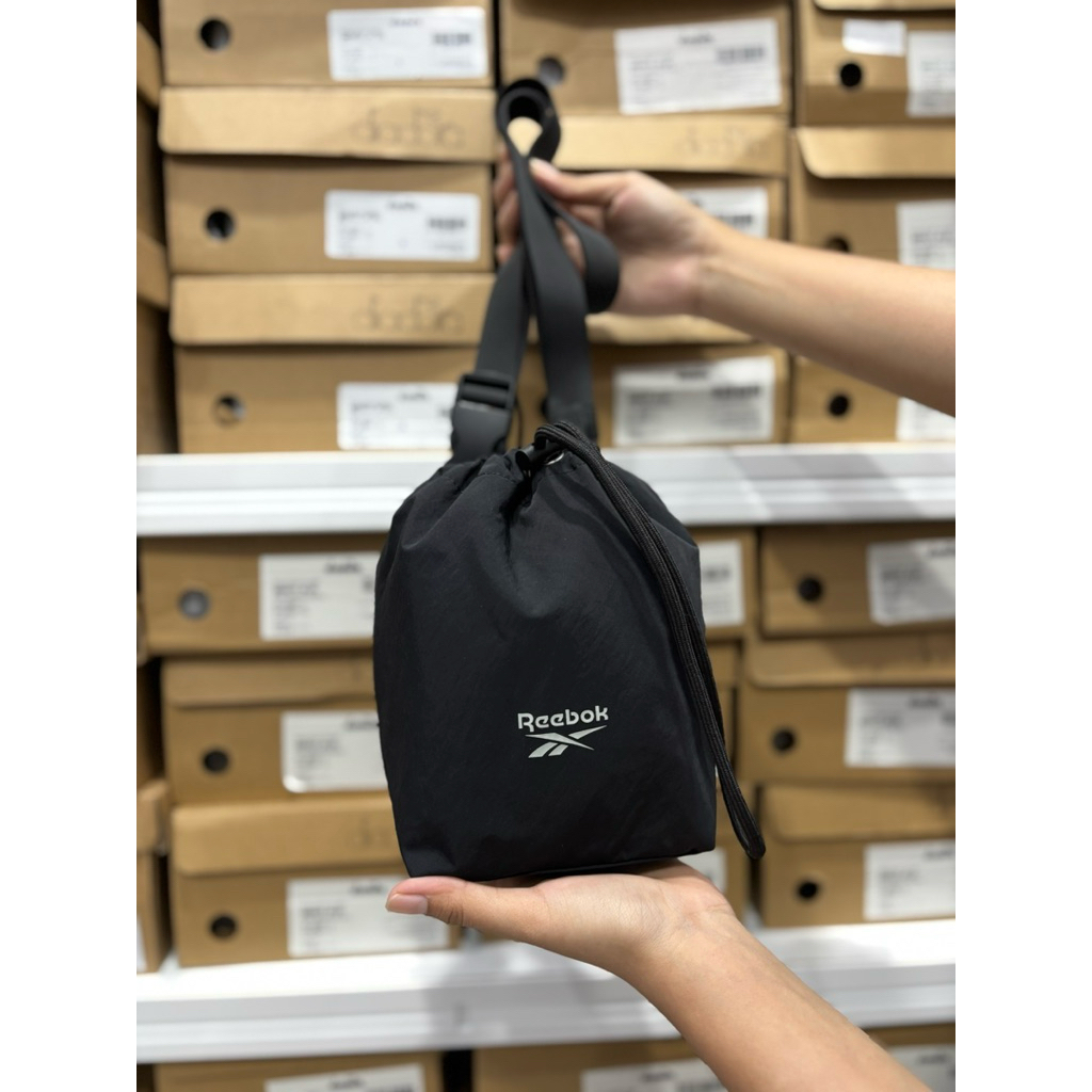 Jual TAS REEBOK AIDA SHOULDER BAG BLACK REEWSB244BL TAS SELEMPANG SLING ...