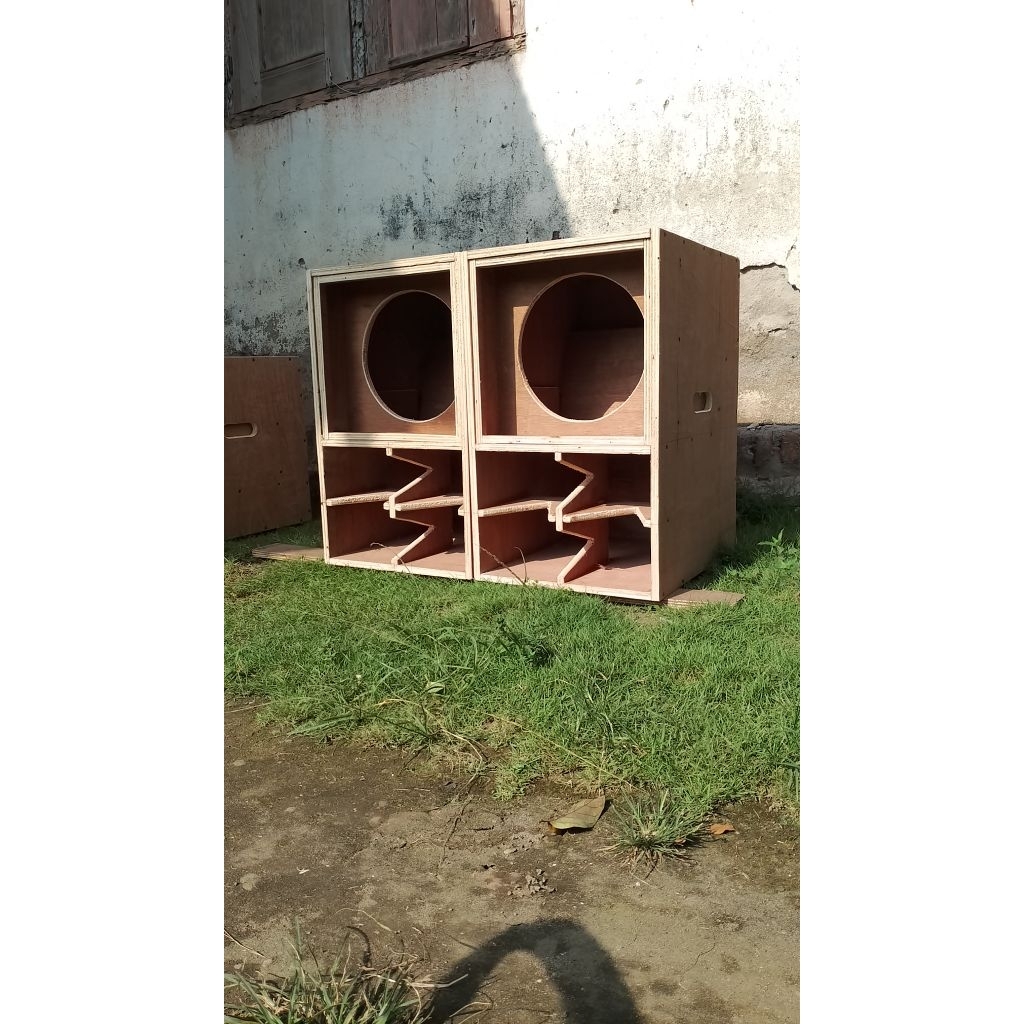 Jual POTONGAM SAJAA!! BOX CBS 15 INCH | Shopee Indonesia