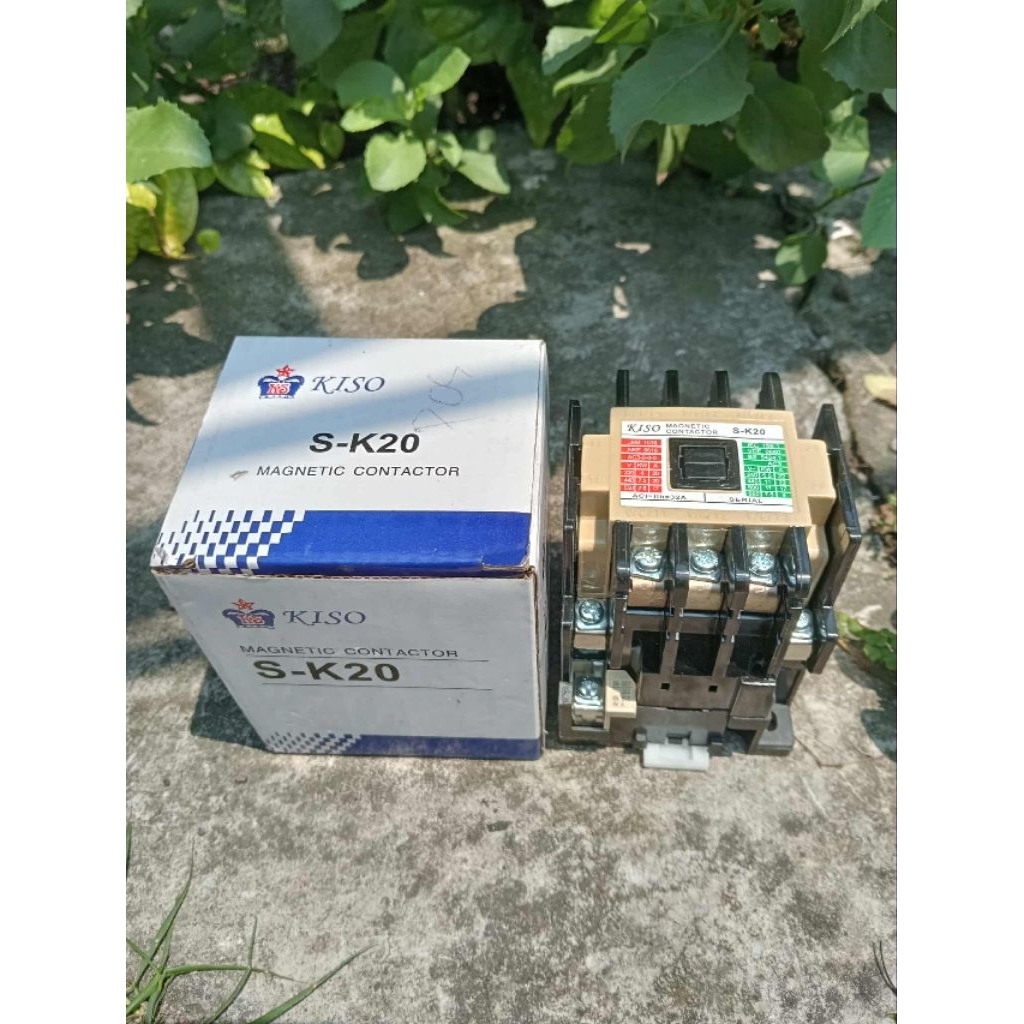 Jual kiso sk 20 kontaktor listrik 32 Amper 220 volt contactor magnetic ...