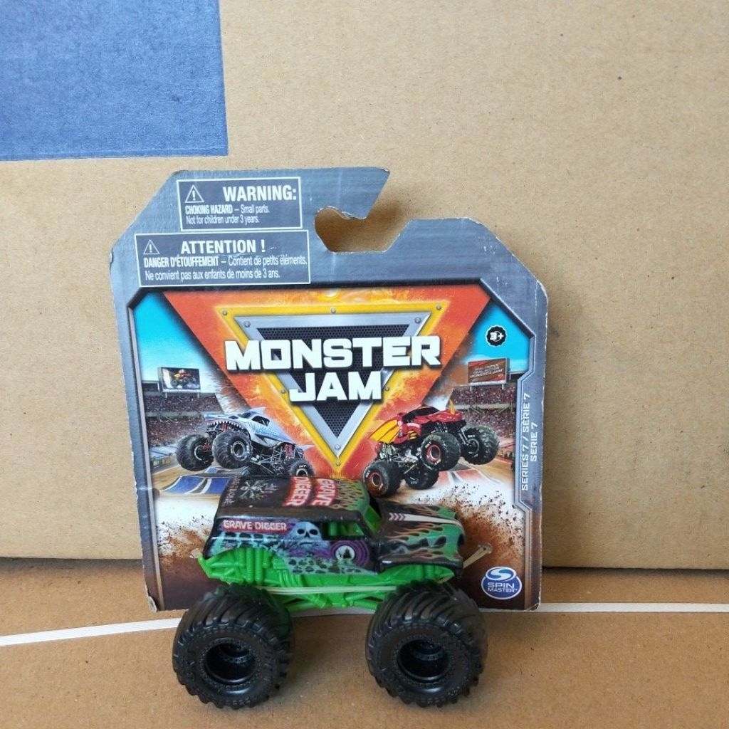 Jual monster jam 1:70 grave digger ban hitam original | Shopee Indonesia