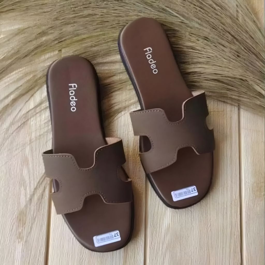 Sandal Slip-on Fladeo Wanita - foto 4