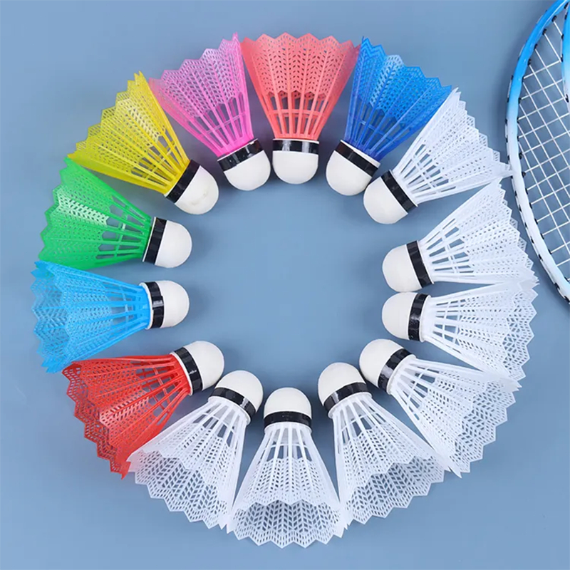 Jual Kok Badminton / Kok Bulutangkis / Shuttlecock Bahan Nylon | Shopee ...