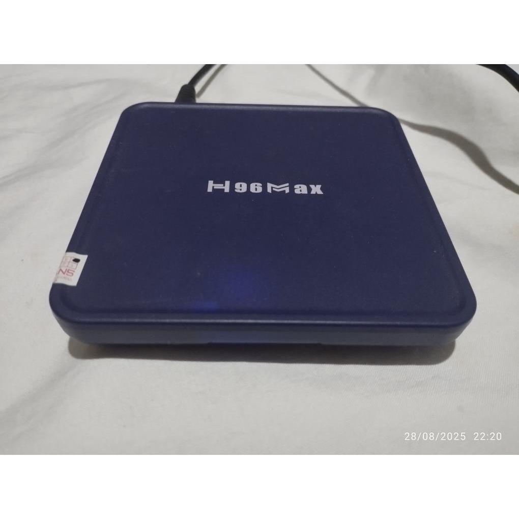 Box Android H96 Max 4K – 4Go RAM / 64Go ROM – Avec Clavier Et Souris – Neuf