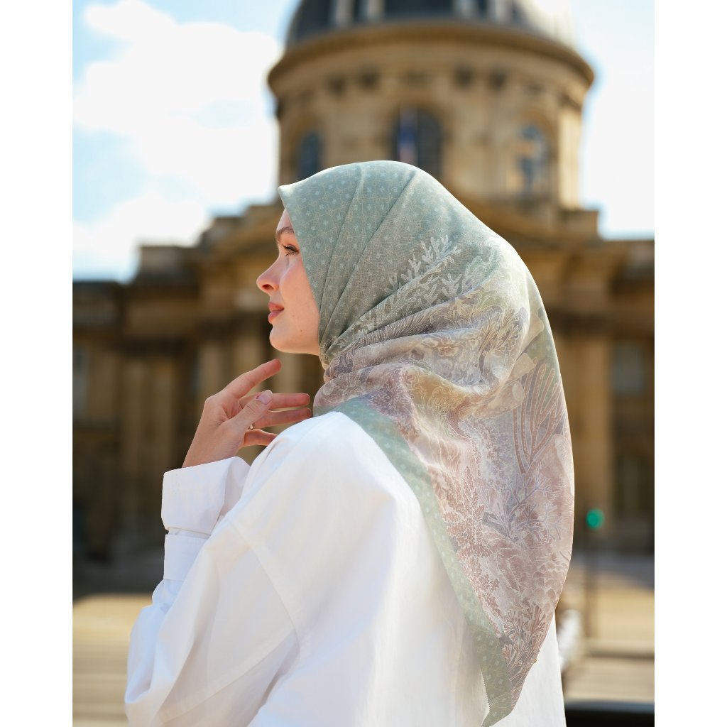 Heaven Lights Marine Scarf Hijab Motif Segi Empat
