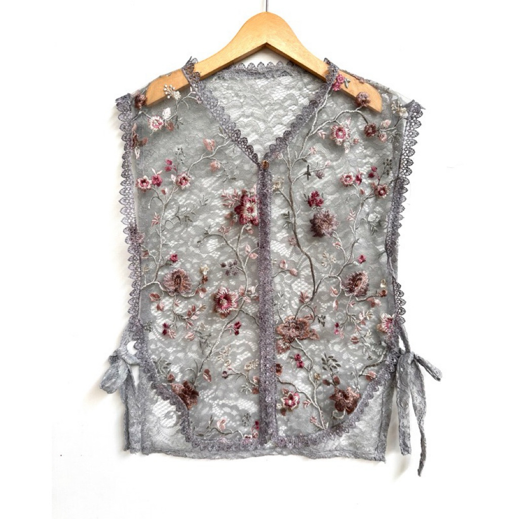 Jual Outer Rompi bahan tile/brukat premium | Shopee Indonesia
