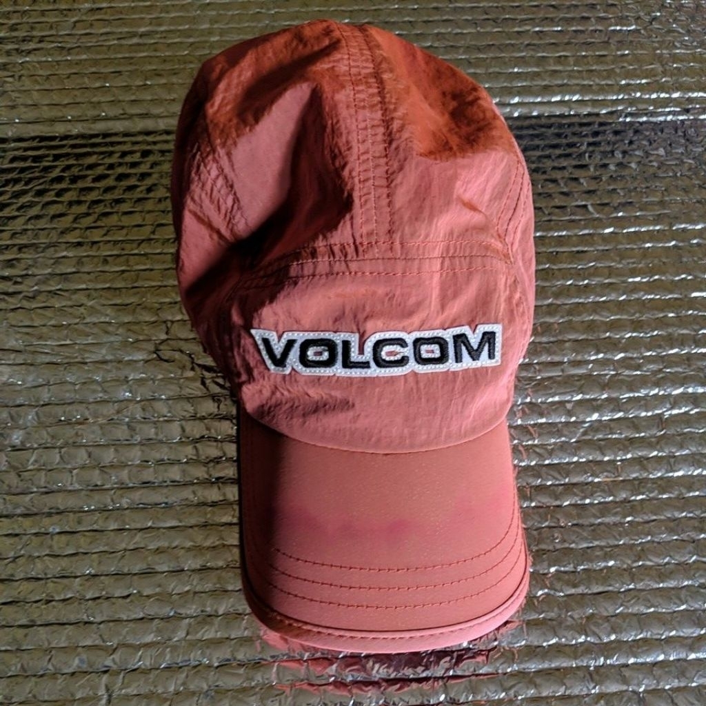 Jual Topi Volcom Original Terlengkap & Harga Terbaru Mei 2026 | Shopee ...