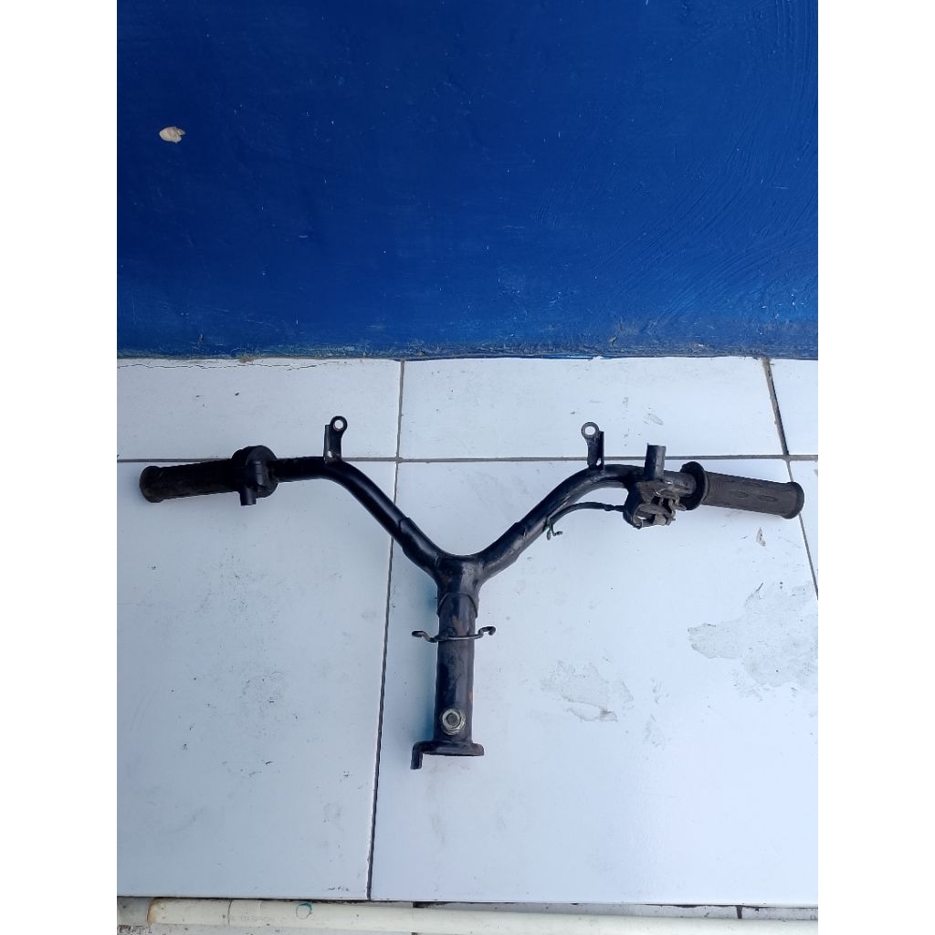 Jual stang stir Vario karbu kvb original copotan stang Vario bekas ...