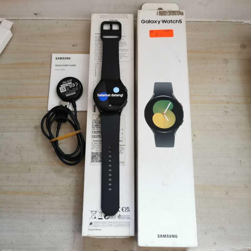 Jual Samsung Watch 5 40mm SM-R900 Graphite Bekas - Garansi Resmi ...