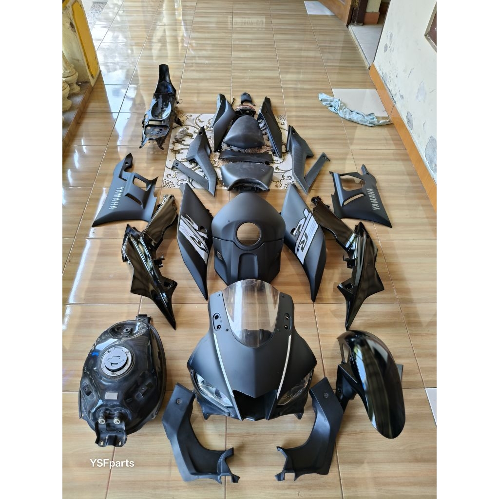 Jual body r25 new 2019-2022 original fullset tangki hedlamp dan ...