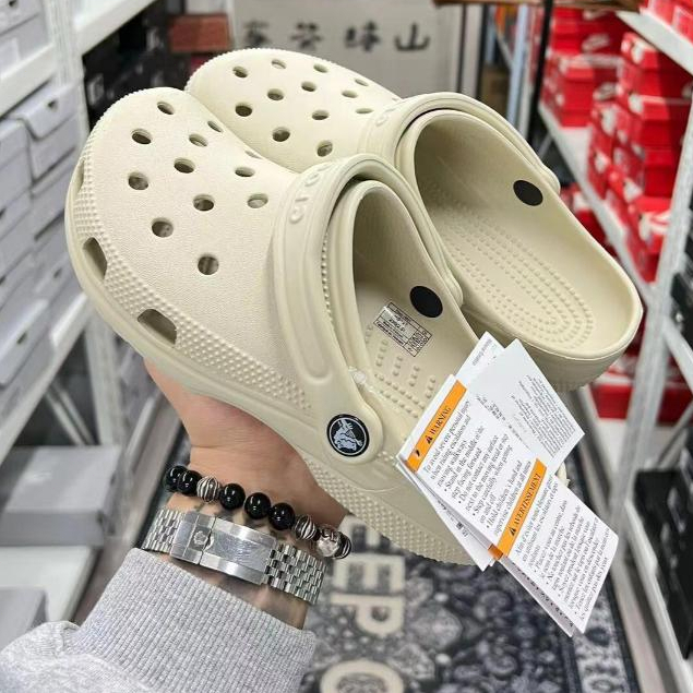 Jual Crocs Clog Terlengkap & Harga Terbaru Oktober 2026 | Shopee Indonesia