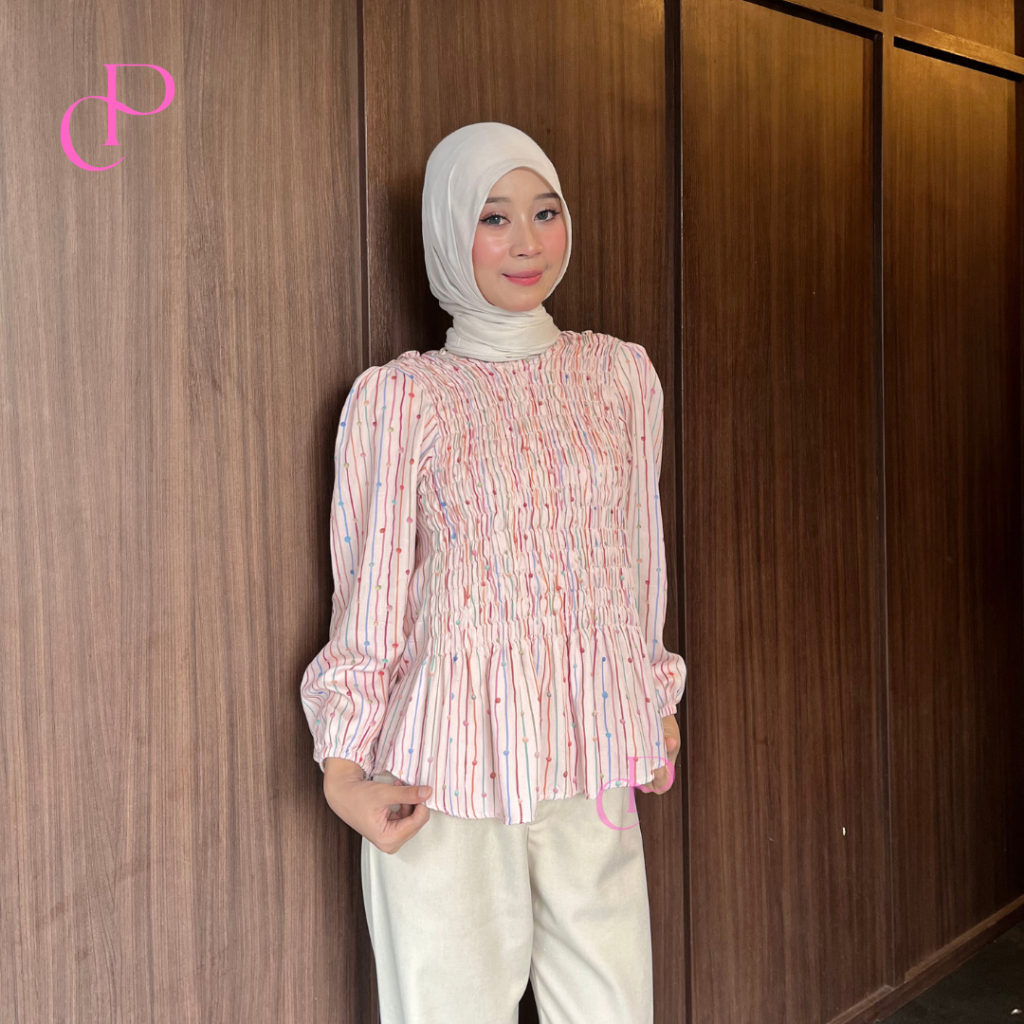 Seline Smocked Blouse - Blouse Kerut Wanita Clasic Putri foto 7