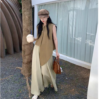 FADFAD Setelan Dua Potong Wanita | Atasan Sleeveless + Celana Wide Leg | Bahan Ringan Warna Hitam Netral | Gaya Korean Elegan Aesthetic | OOTD Kasual & Formal | Pakaian Wanita Premium Trendi Kekinian