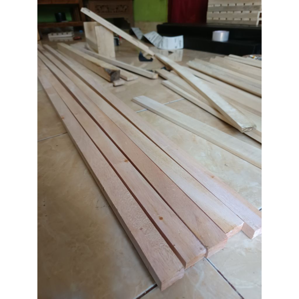 Jual Kayu Reng Balok Stik UK 3x3 Panjang 1 Meter List Reng kayu Murah ...