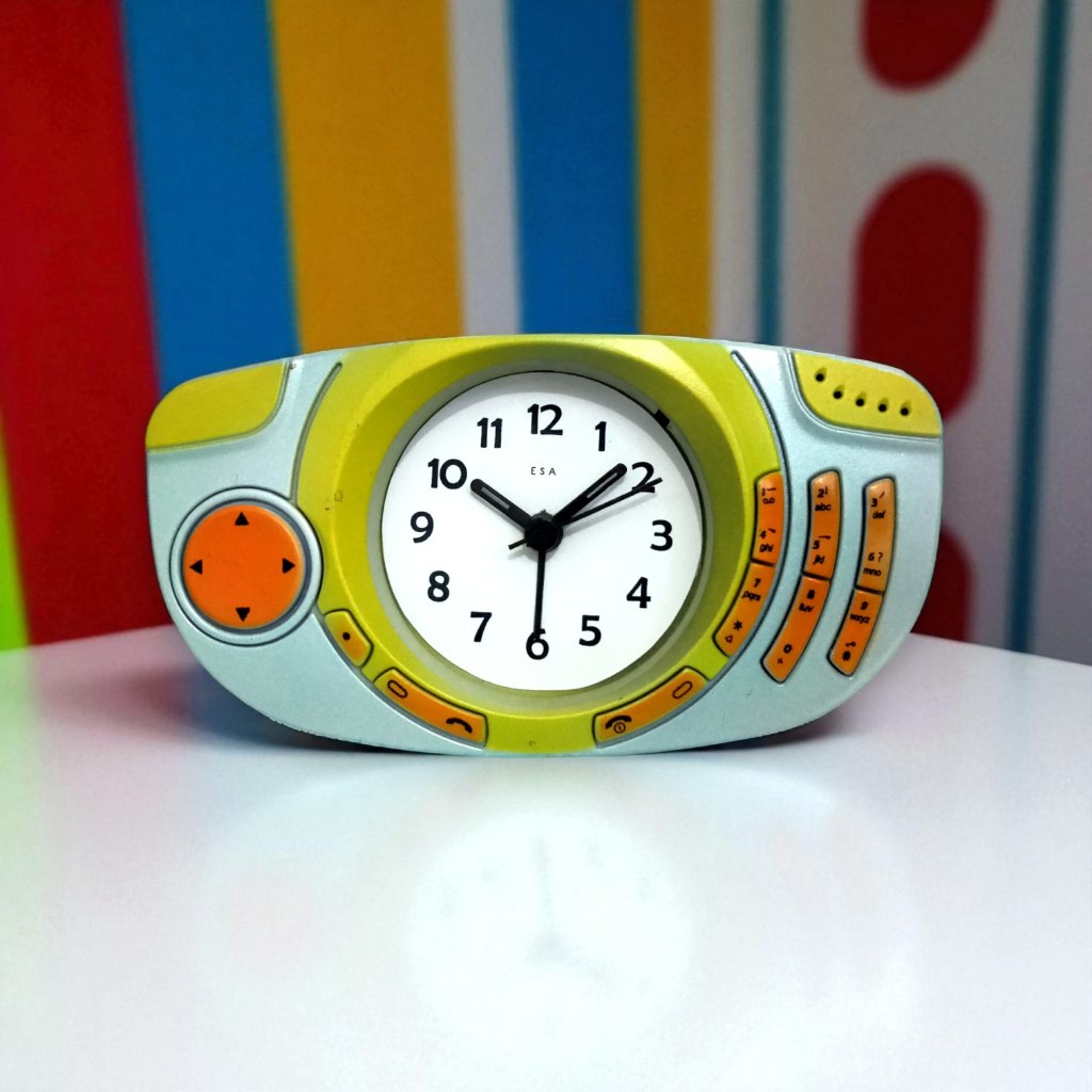 Jual ESA Jam Weker Alarm Clock Anak Bentuk Handphone Jadul Unik Lucu ...