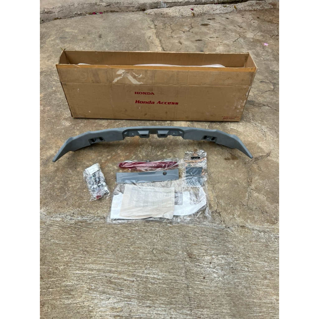 Jual Spoiler Belakang Honda Jazz gk5 original honda access modulo tahun ...
