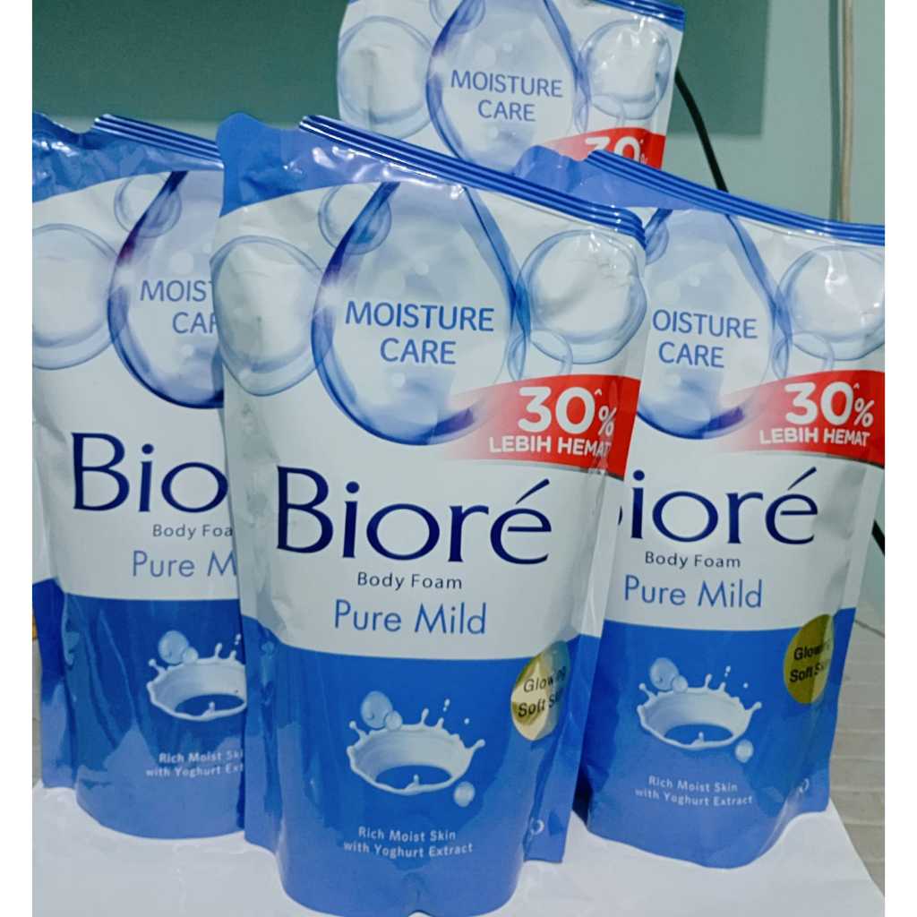 Jual Biore Body Foam Pure Mild Glowing Moist Skin Look with Rice Milk ...