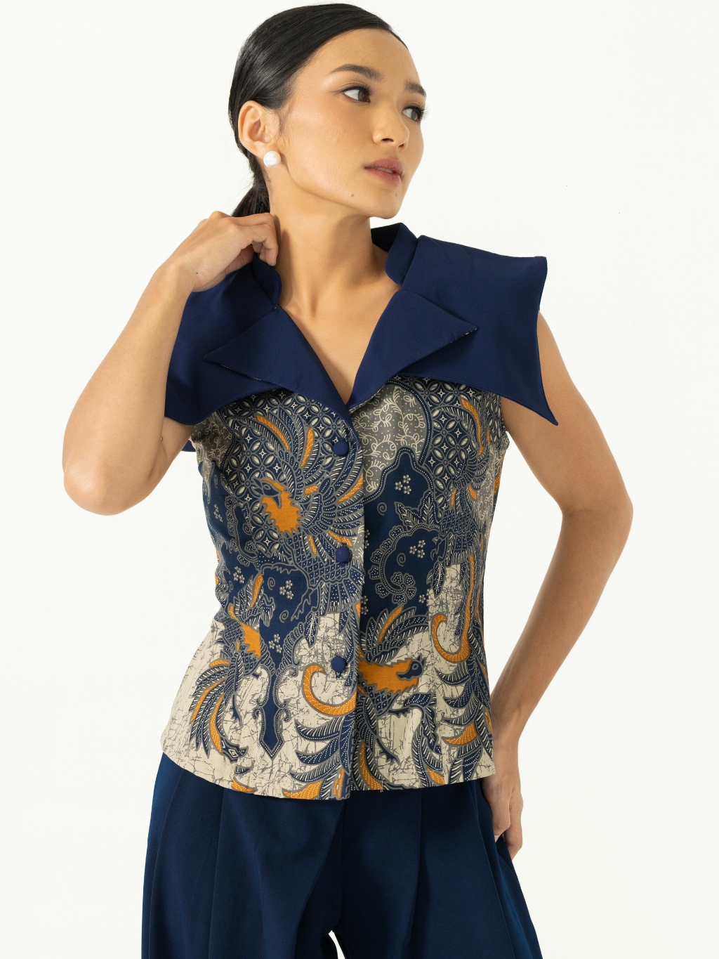 Jual Melvee Batik - Jenawi Top - Tenara Collection - Atasan Blouse ...