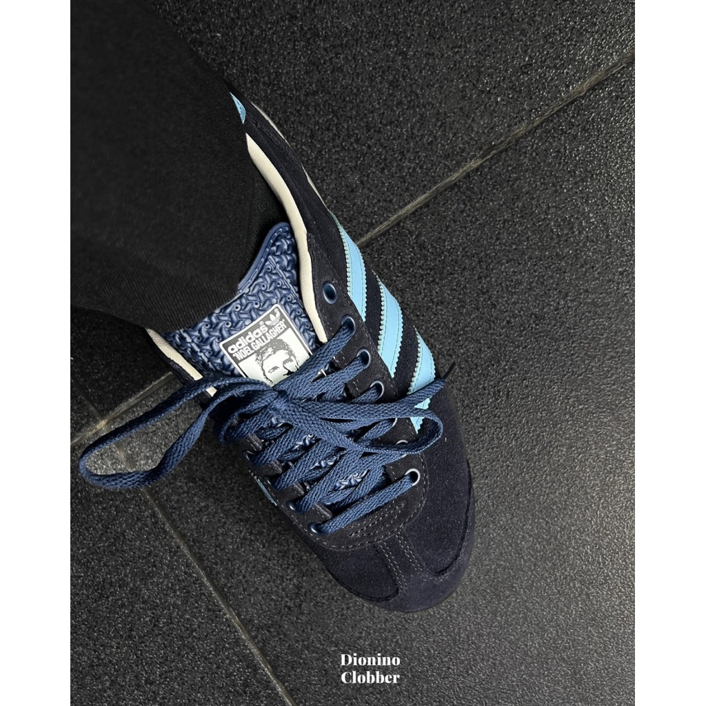 adidas gazelle silver green womens Limited edition Noel Gallagher Council Skies Adidas custom Black / whi –  Sneakcustomtrainers.com main image 1