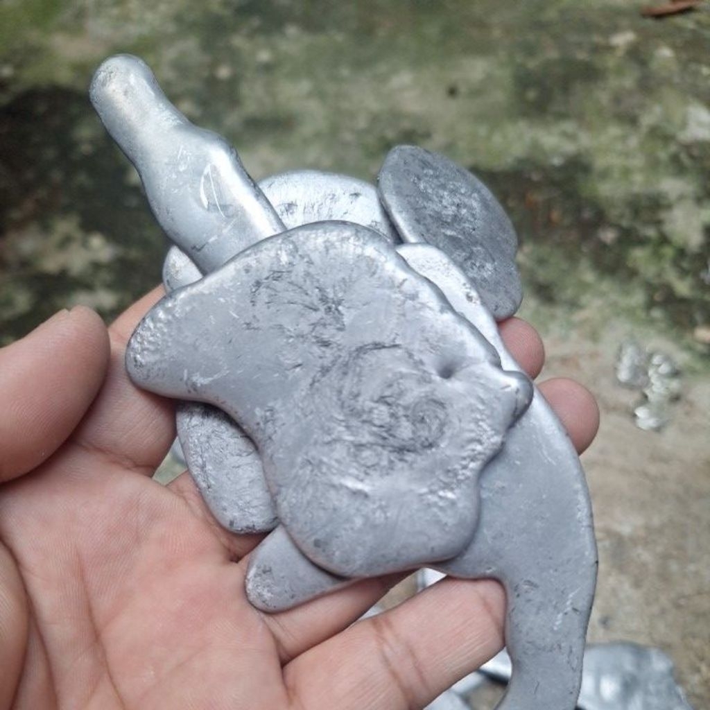 Jual Timah Batangan Cor Aki Lembek Kiloan Multifungsi | Shopee Indonesia
