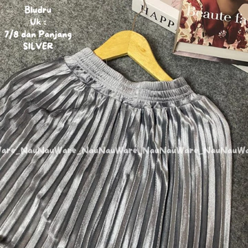 Rok Plisket Bludru Panjang Dewasa Premium Import