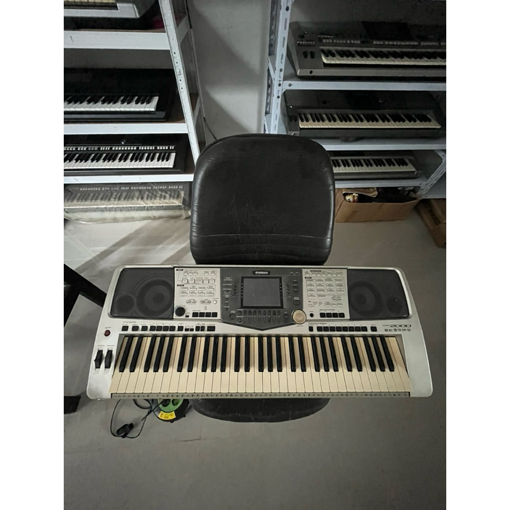 Jual Yamaha PSR 2000USB mulus ok | Shopee Indonesia
