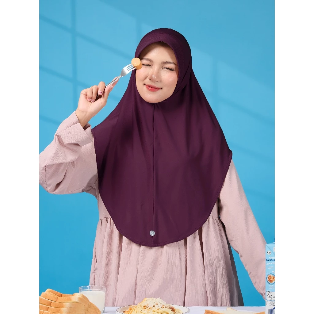 RnW Hijab Bergo Laluna - Model 1